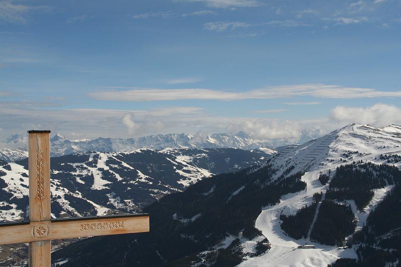 img_5234.jpg - Blick vom Zw�lferlogel